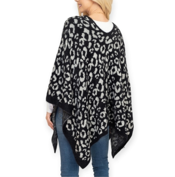 Leopard Print Poncho Sweater - Picture 3 of 13